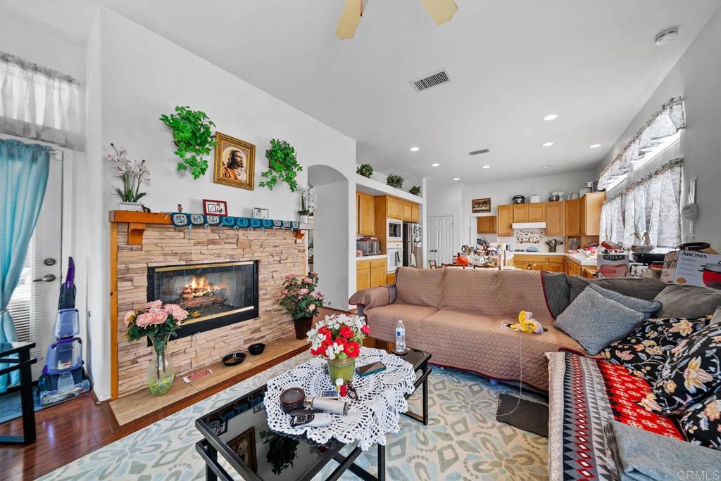 1999 Pecan Tree Street Hemet, CA 92545 - Photo 22 of 34