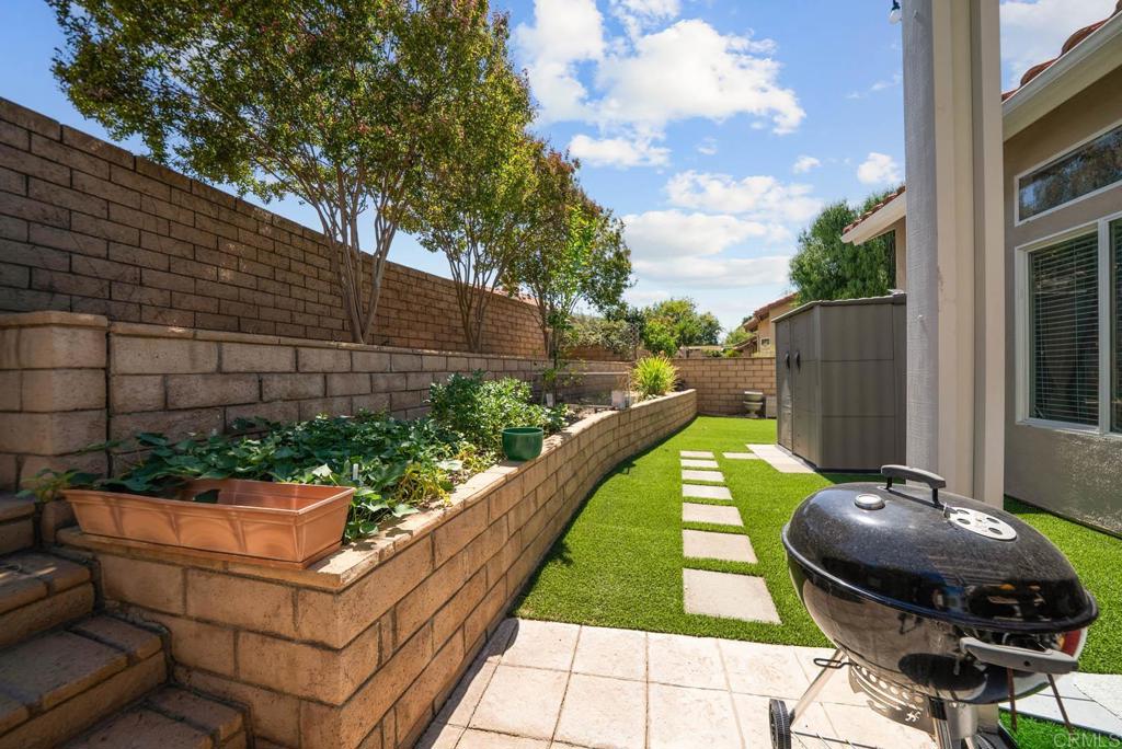 1999 Pecan Tree Street Hemet, CA 92545 - Photo 23 of 34