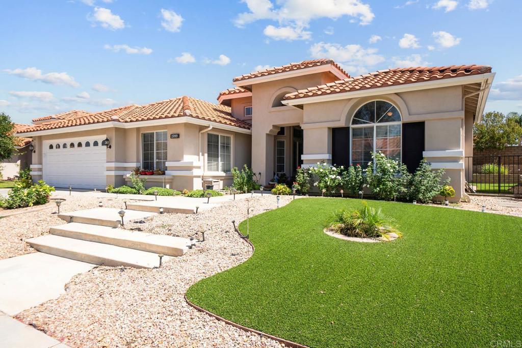 1999 Pecan Tree Street Hemet, CA 92545 - Photo 5 of 34