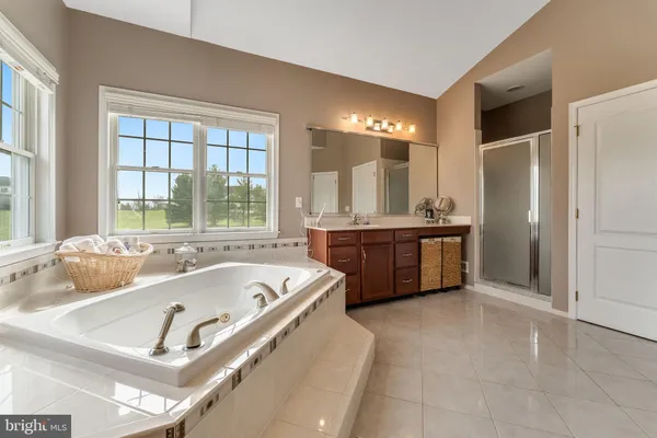 $1,399,990 | 11 Baker Way, Pennington, NJ 08534