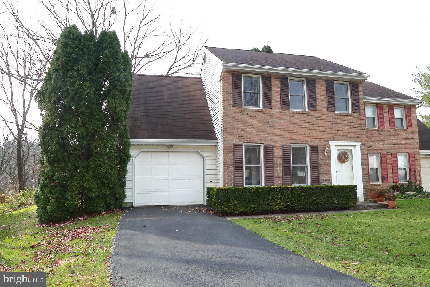 12 Windwood Place Lititz, PA 17543 - Photo 1 of 17 Welcome to 12 Windwood Place