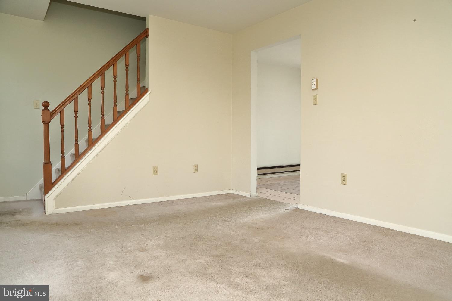 12 Windwood Place Lititz, PA 17543 - Photo 4 of 17 Living Room to DR