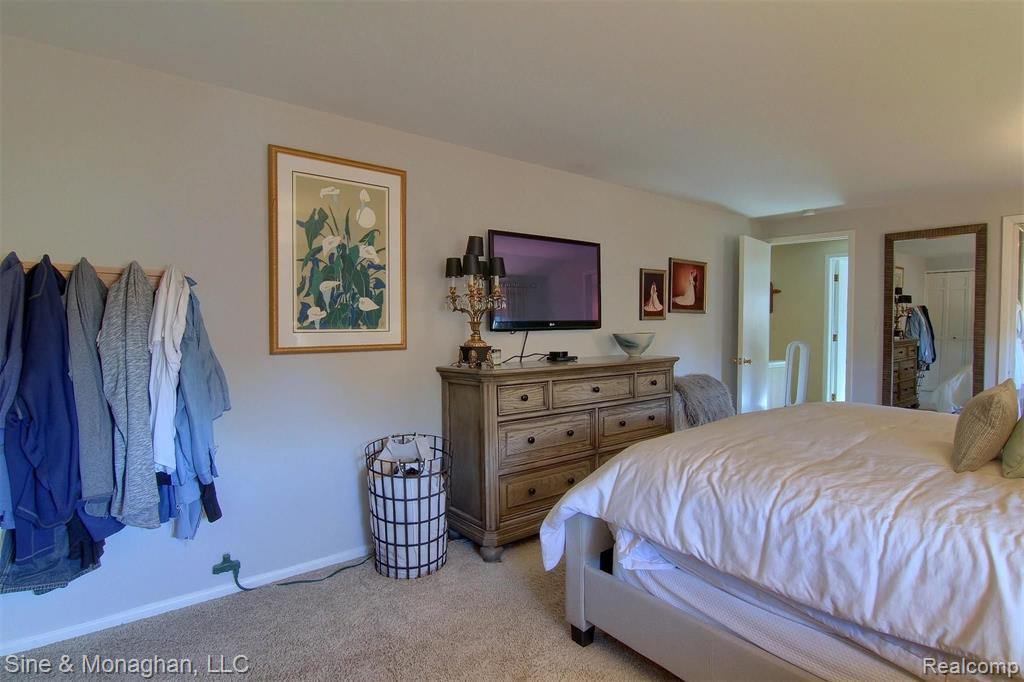 403 Barclay Road Grosse Pointe Farms, MI 48236 - Photo 13 of 29