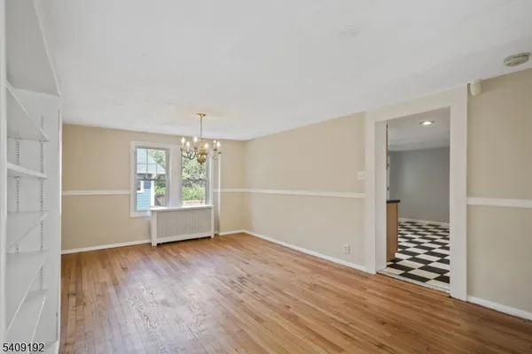 $1,075,000 | 81 Summit Avenue, Chatham, NJ 07928