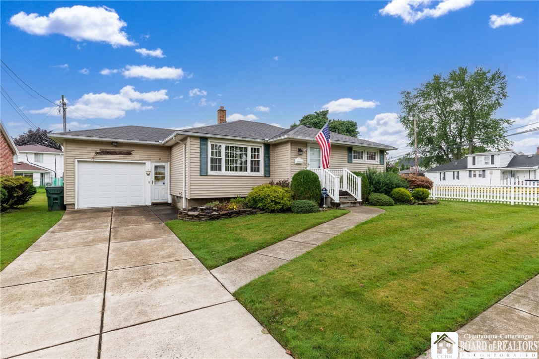 3 Warner Road Lancaster, NY 14043 - Photo 3 of 43