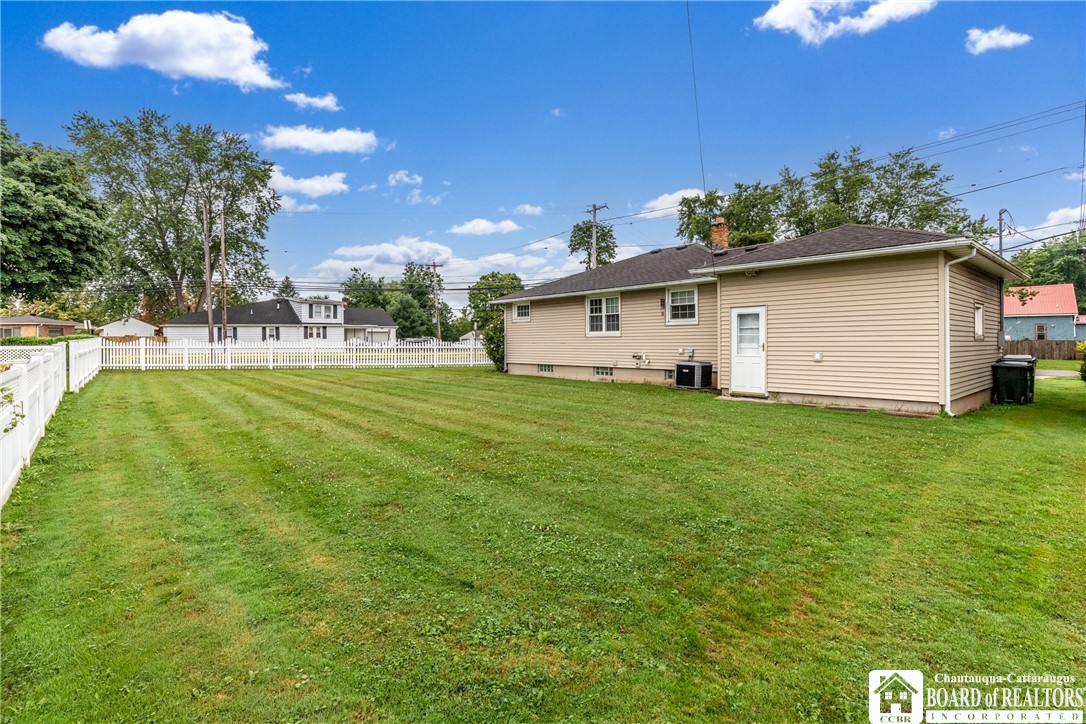 3 Warner Road Lancaster, NY 14043 - Photo 9 of 43