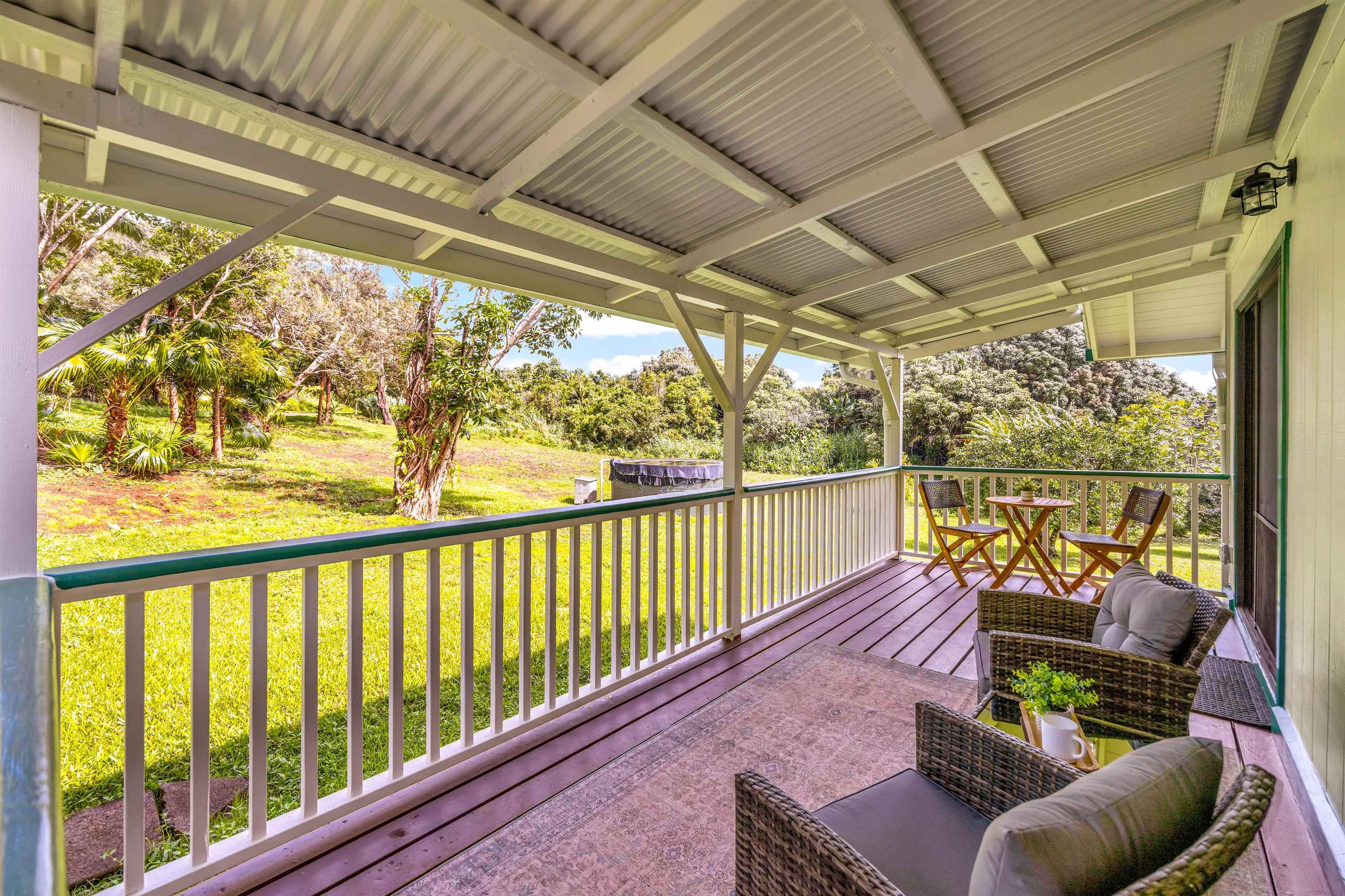 73 Nolu Road Haiku, HI 96708 - Photo 2 of 30 Gallery Image 2