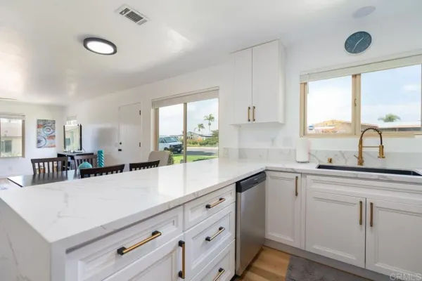 $575,000 | 1025 Plover Way, Unit 3, Oceanside, CA 92057