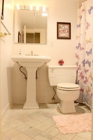 2 Hawthorne Place, Unit 2N Boston, MA 02114 - Photo 6 of 11