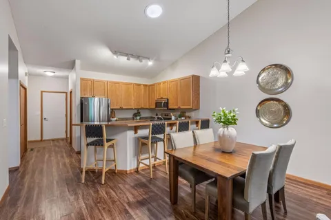 $324,900 | 464 Meadow Lane, Norwood Young America, MN 55397