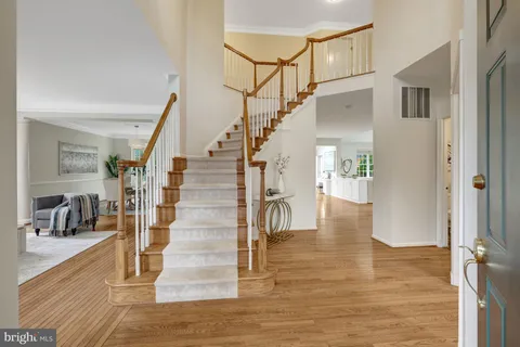 $1,400,000 | 1295 Gatesmeadow Way, Reston, VA 20194