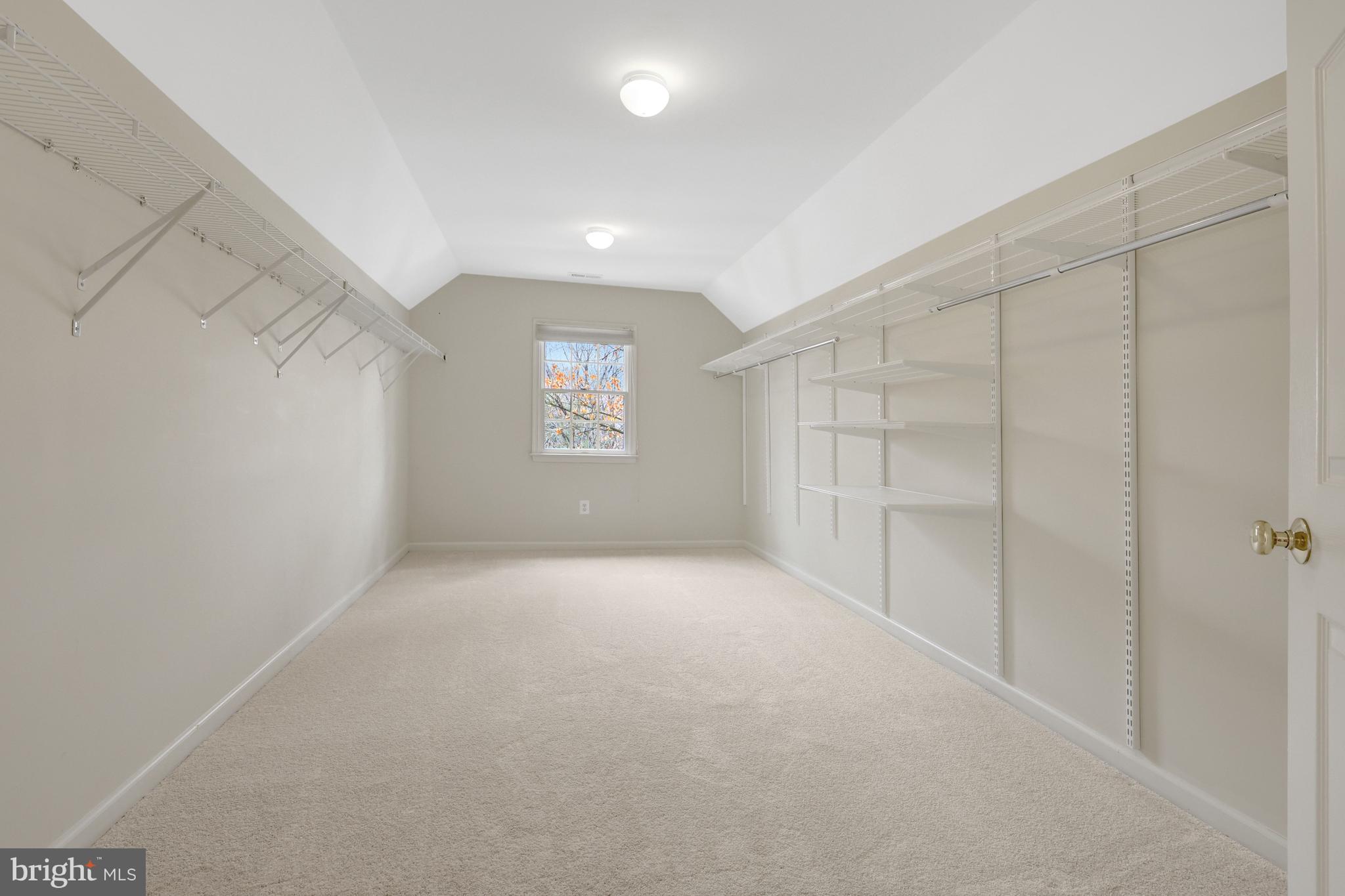 1295 Gatesmeadow Way Reston, VA 20194 - Photo 35 of 57 Gallery Image 35