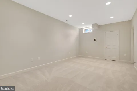 $1,400,000 | 1295 Gatesmeadow Way, Reston, VA 20194