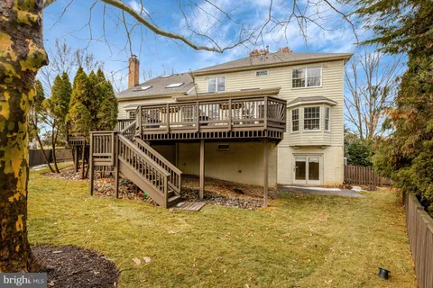 $1,400,000 | 1295 Gatesmeadow Way, Reston, VA 20194
