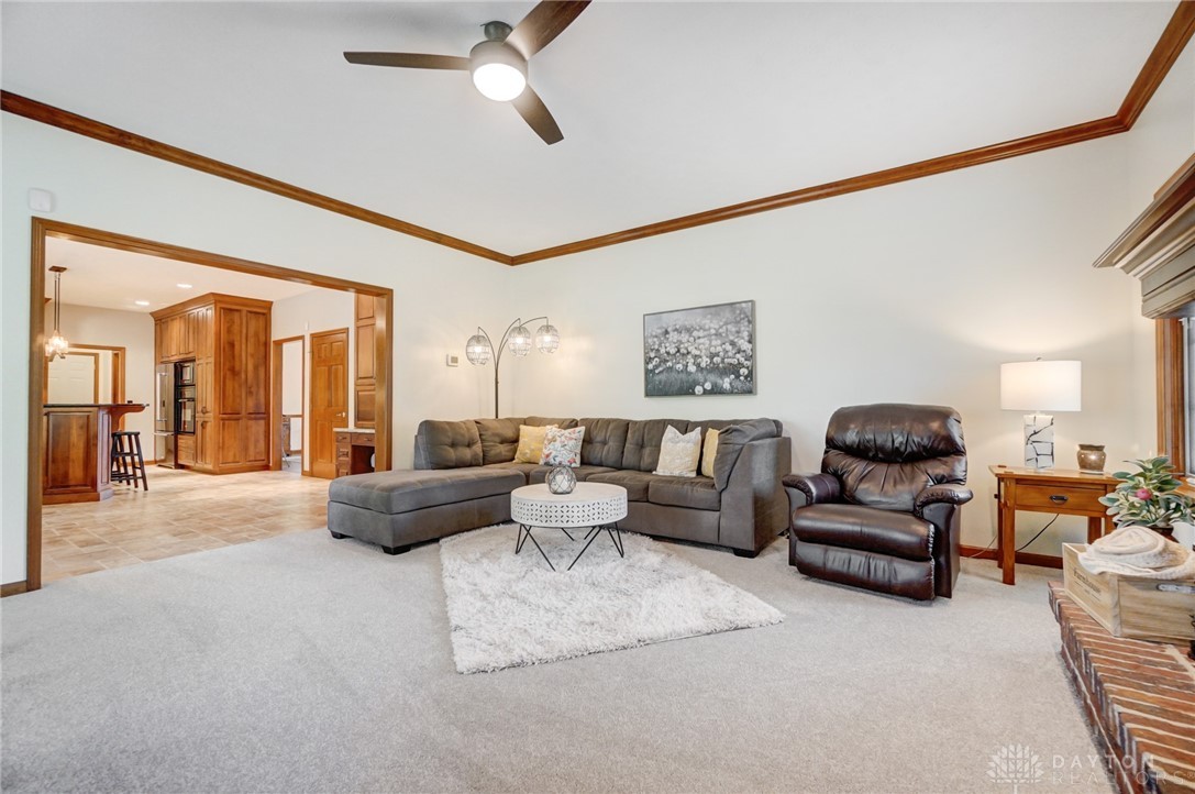 613 Rustic Trail Beavercreek, OH 45434 - Photo 19 of 98