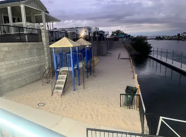 $200,000 | 3520 Needles Highway, Needles, CA 92363