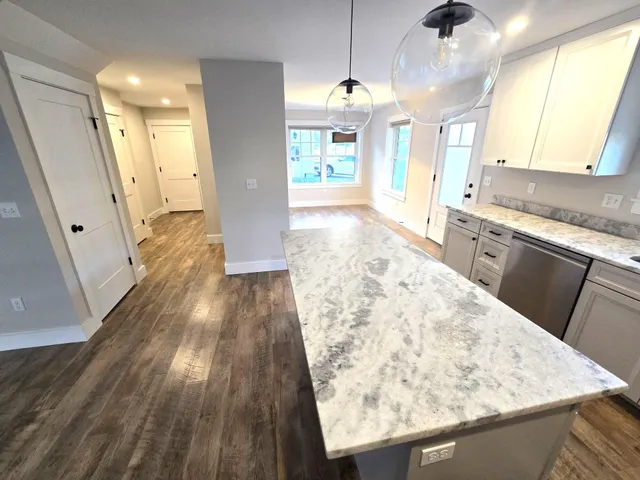 $684,900 | 4 Mickelson Way, Old Orchard Beach, ME 04064