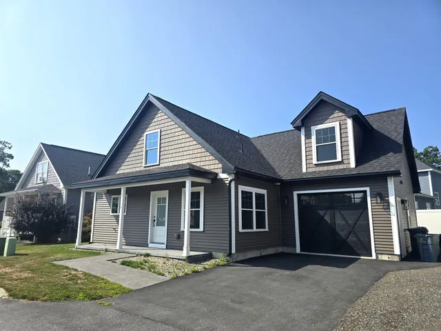 $684,900 | 4 Mickelson Way, Old Orchard Beach, ME 04064