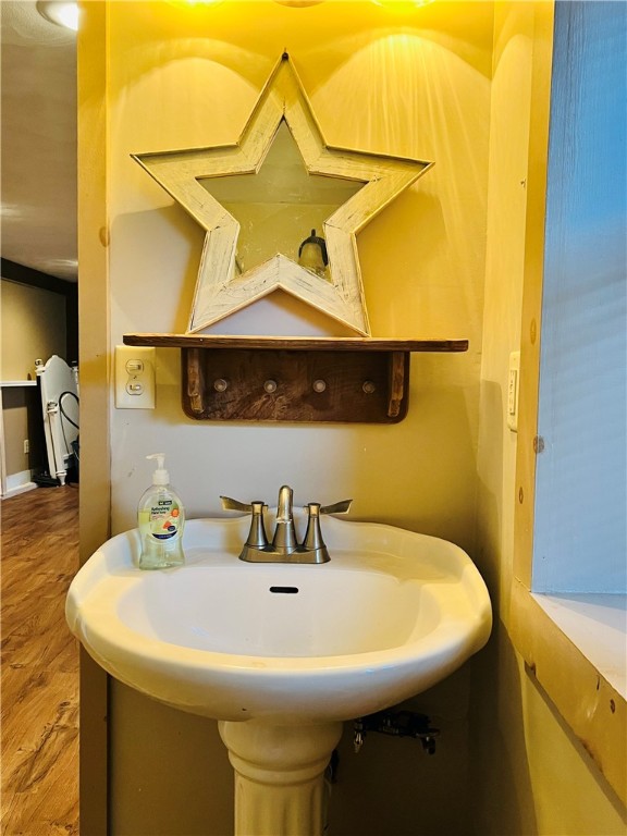 96 Loring Street Woonsocket, RI 02895 - Photo 15 of 20 Basement Full Bath
