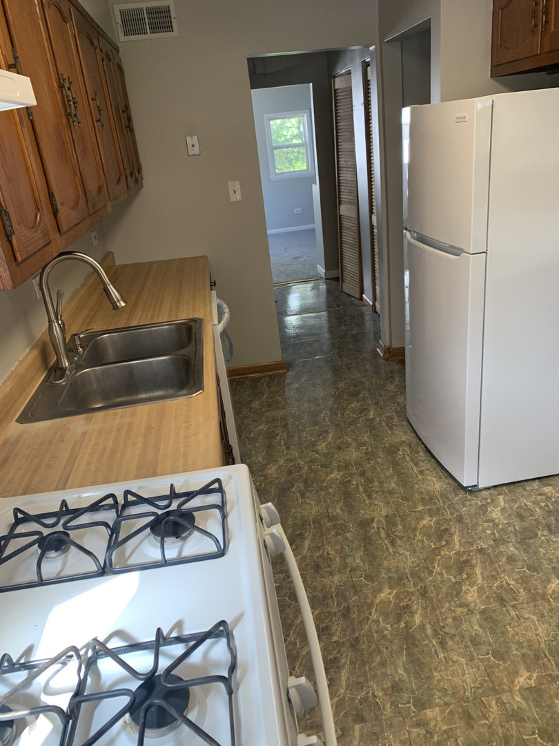 26-w314 Geneva Road Carol Stream, IL 60188 - Photo 14 of 37 Gallery Image 14
