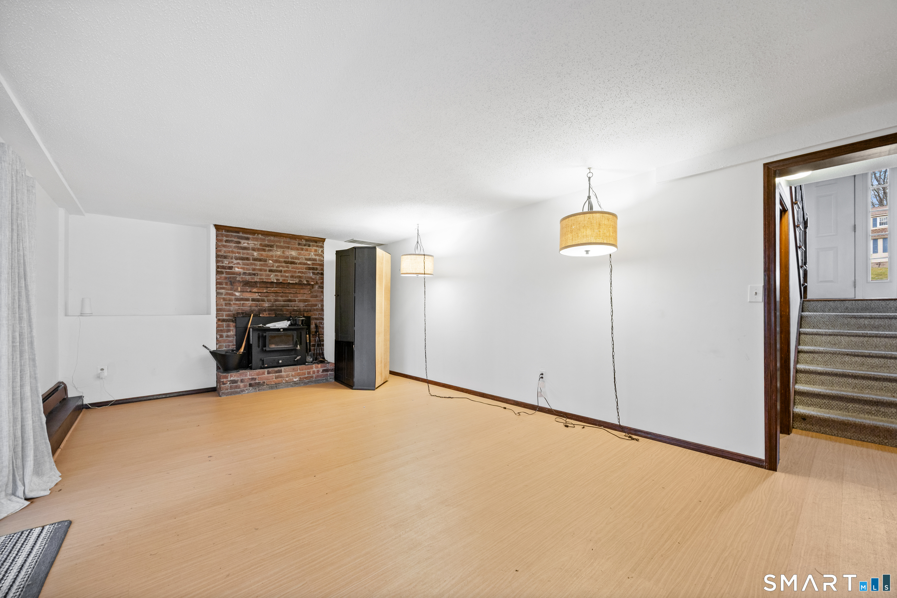 60 Roseanna Road Southington, CT 06479 - Photo 10 of 35 an empty room with closet