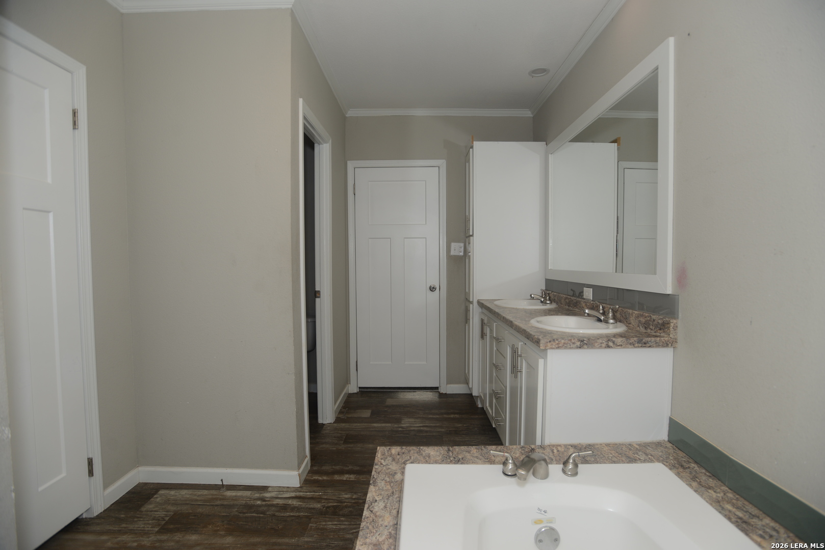 13598 Old Frio City Road Lytle, TX 78052 - Photo 17 of 31