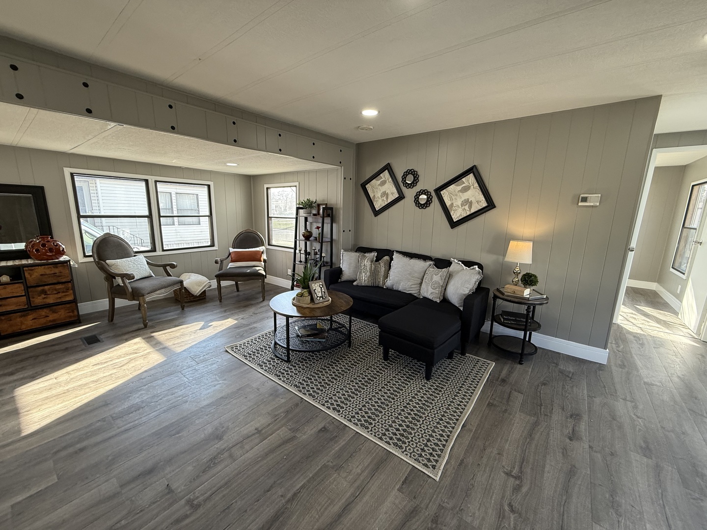 549 Moorfield Road Matteson, IL 60443 - Photo 4 of 28 Gallery Image 4