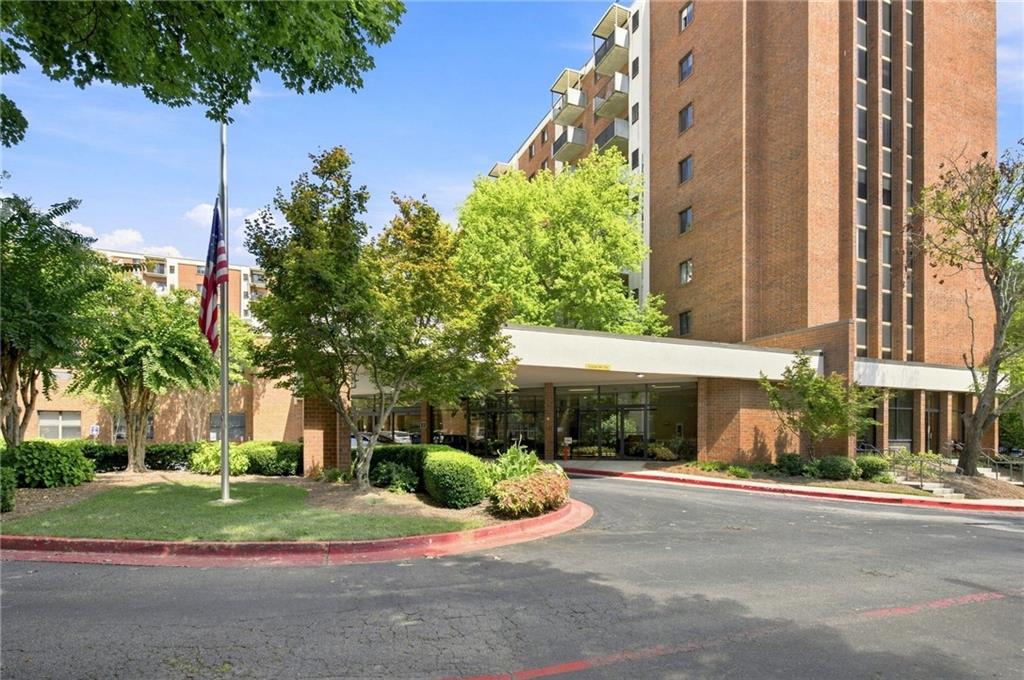 300 Johnson Ferry Road, Unit A104 Sandy Springs, GA 30328 - Photo 17 of 33 Gallery Image 17