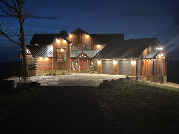 $1,450,000 | 751 Bear Knob Lane, Crawford, TN 38554