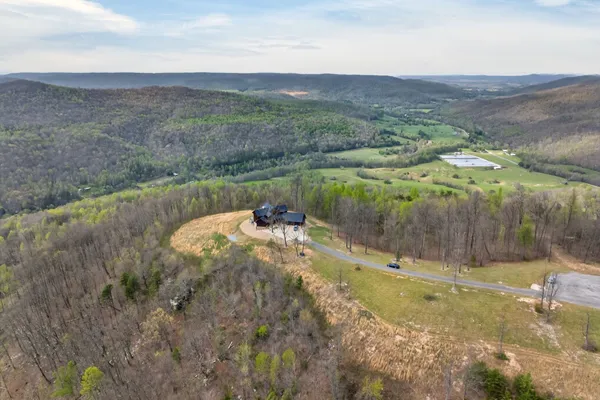 $1,450,000 | 751 Bear Knob Lane, Crawford, TN 38554