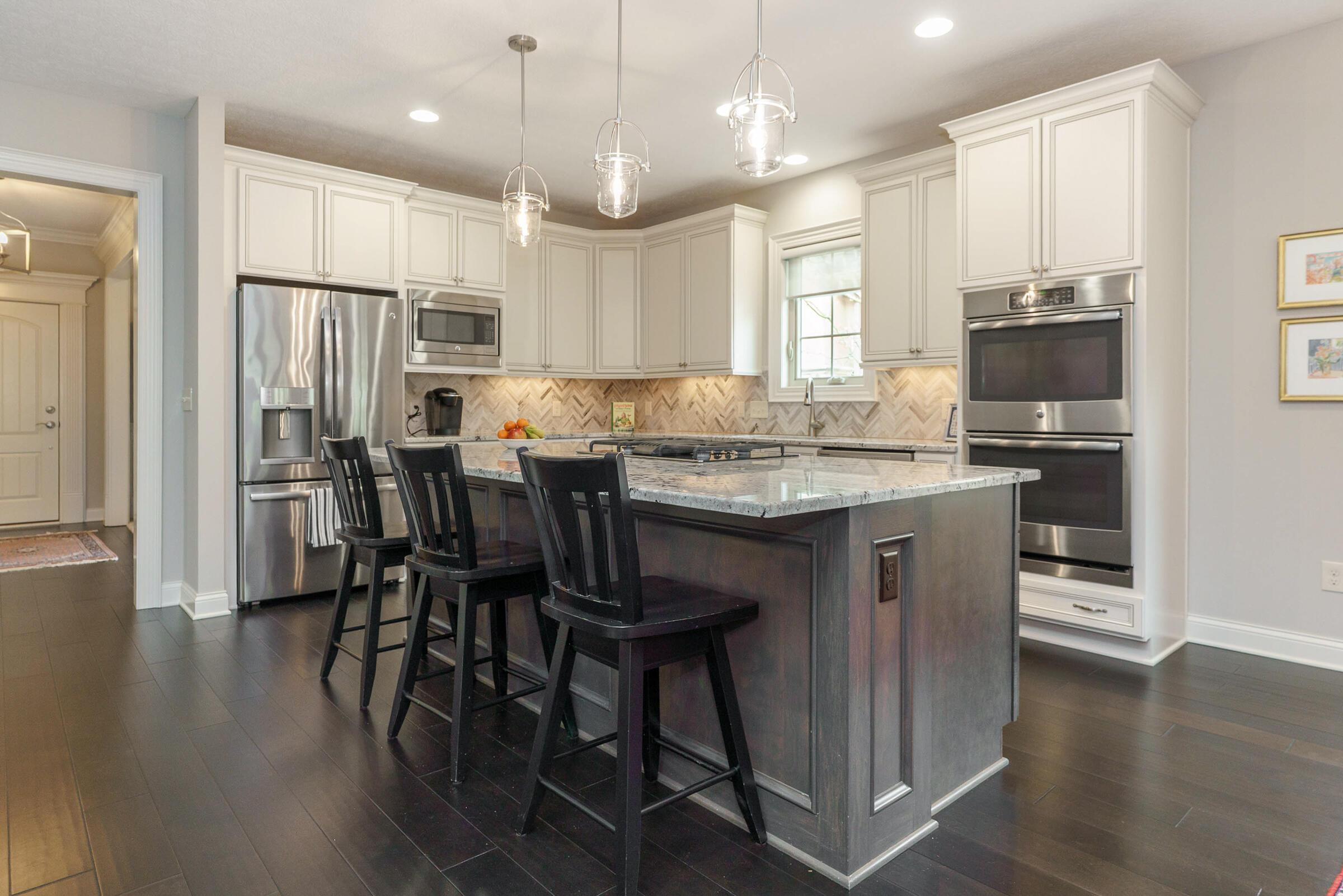 3240 Armscote Road Dublin, OH 43017 - Photo 5 of 52 Spacious Kitchen opens to eating space and large living room