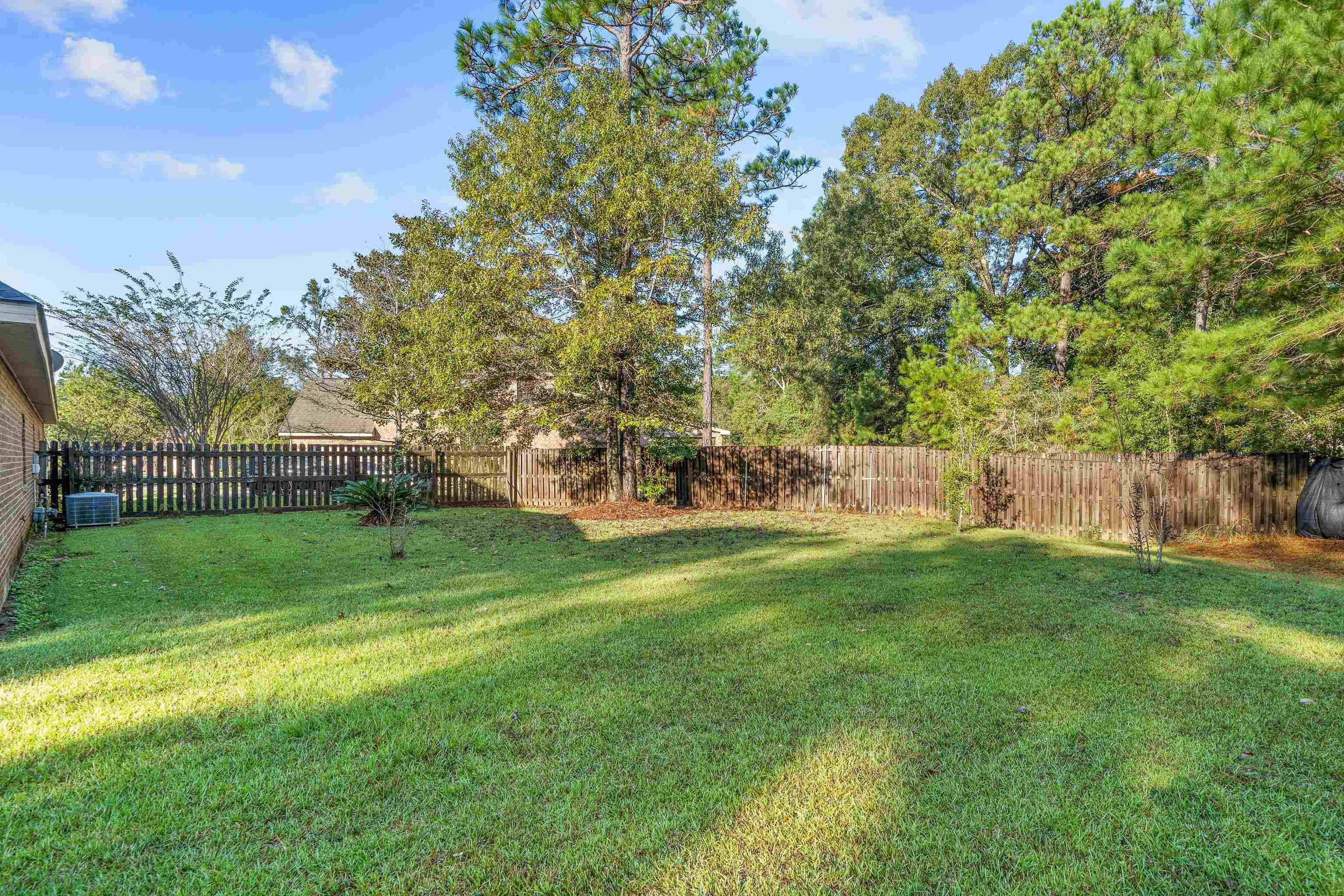 9115 Krystal Ridge Court Daphne, AL 36526 - Photo 31 of 39 Yard