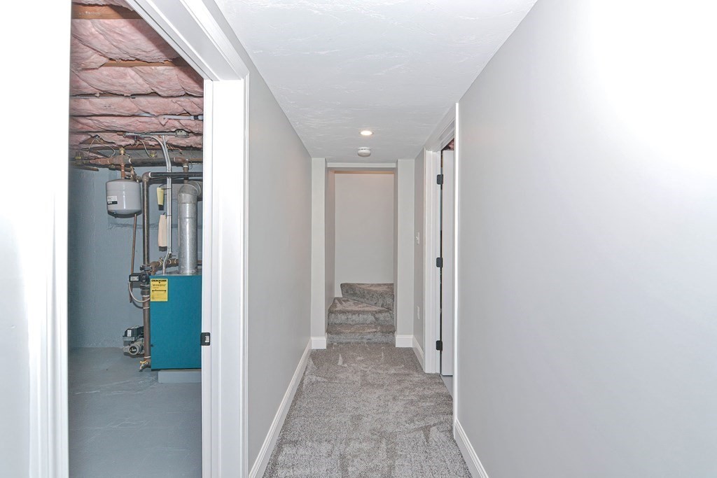 24 Woodcliff Road Holbrook, MA 02343 - Photo 18 of 25 Gallery Image 18