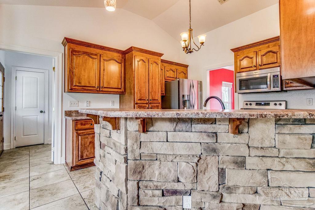 2148 Wallace Lake Road Milton, FL 32571 - Photo 14 of 37 Gallery Image 14