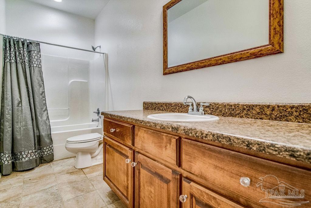 2148 Wallace Lake Road Milton, FL 32571 - Photo 23 of 37 Gallery Image 23