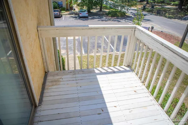 $119,900 | 9560 Sunnehanna Boulevard, Unit B203, Pensacola, FL 32514