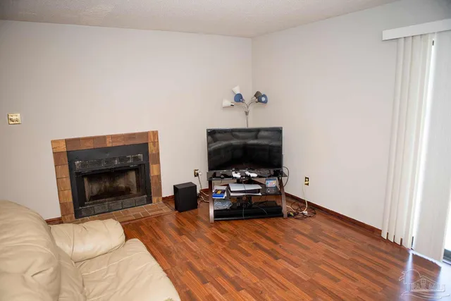 $119,900 | 9560 Sunnehanna Boulevard, Unit B203, Pensacola, FL 32514