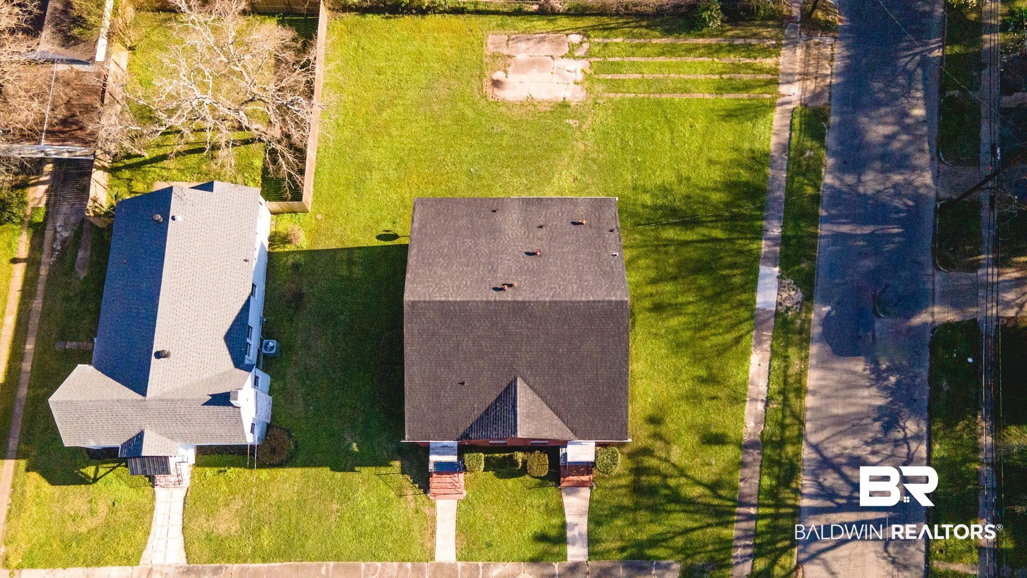 1707 Church Street Mobile, AL 36604 - Photo 37 of 43 Drone / aerial view
