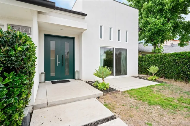 $2,350,000 | 15441 Alsace Circle, Irvine, CA 92604