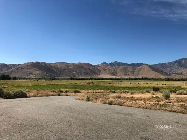 $250,000 | Pauls Place, Weldon, CA 93283
