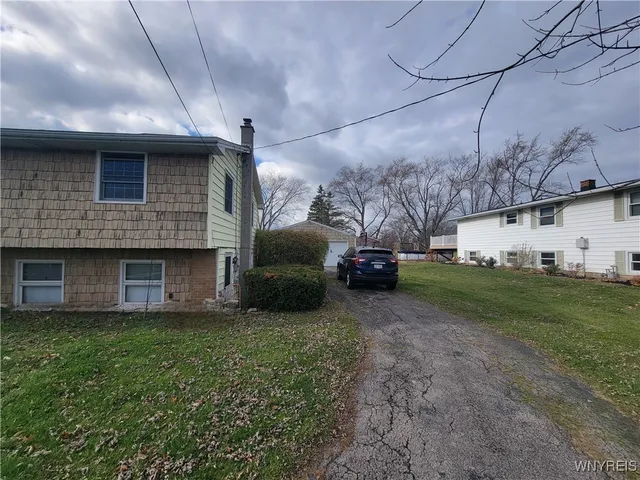 $249,900 | 6082 Townline Road, Wheatfield, NY 14094