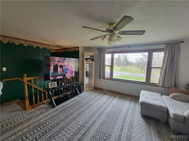 $249,900 | 6082 Townline Road, Wheatfield, NY 14094