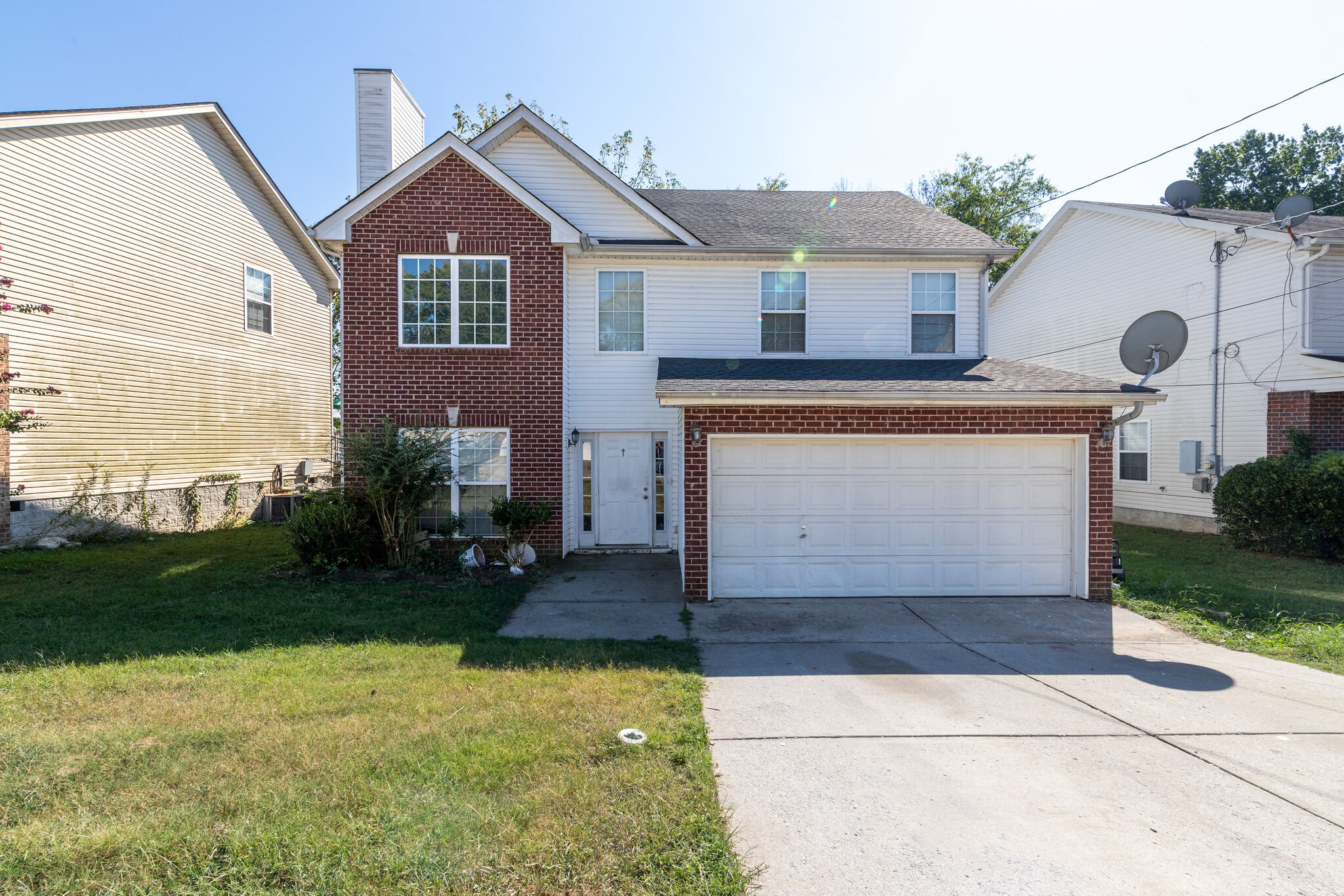 3409 Whitesail Court Antioch, TN 37013 - Photo 1 of 27 a front view of a house with garden