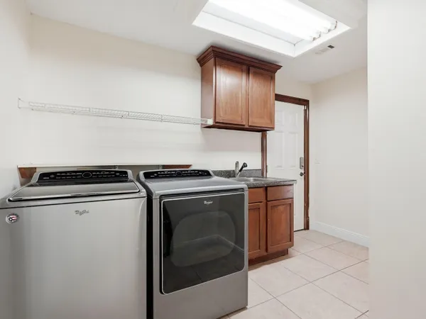 $1,697,800 | 431 Atwater Court, Mary Esther, FL 32569