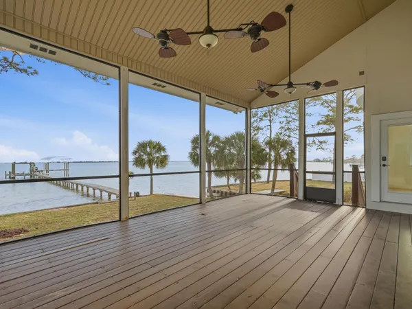 $1,697,800 | 431 Atwater Court, Mary Esther, FL 32569