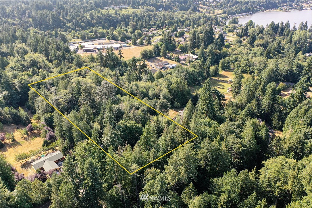3406 Arvick Road Southeast Port Orchard, WA 98366 - Photo 14 of 19 Gallery Image 14