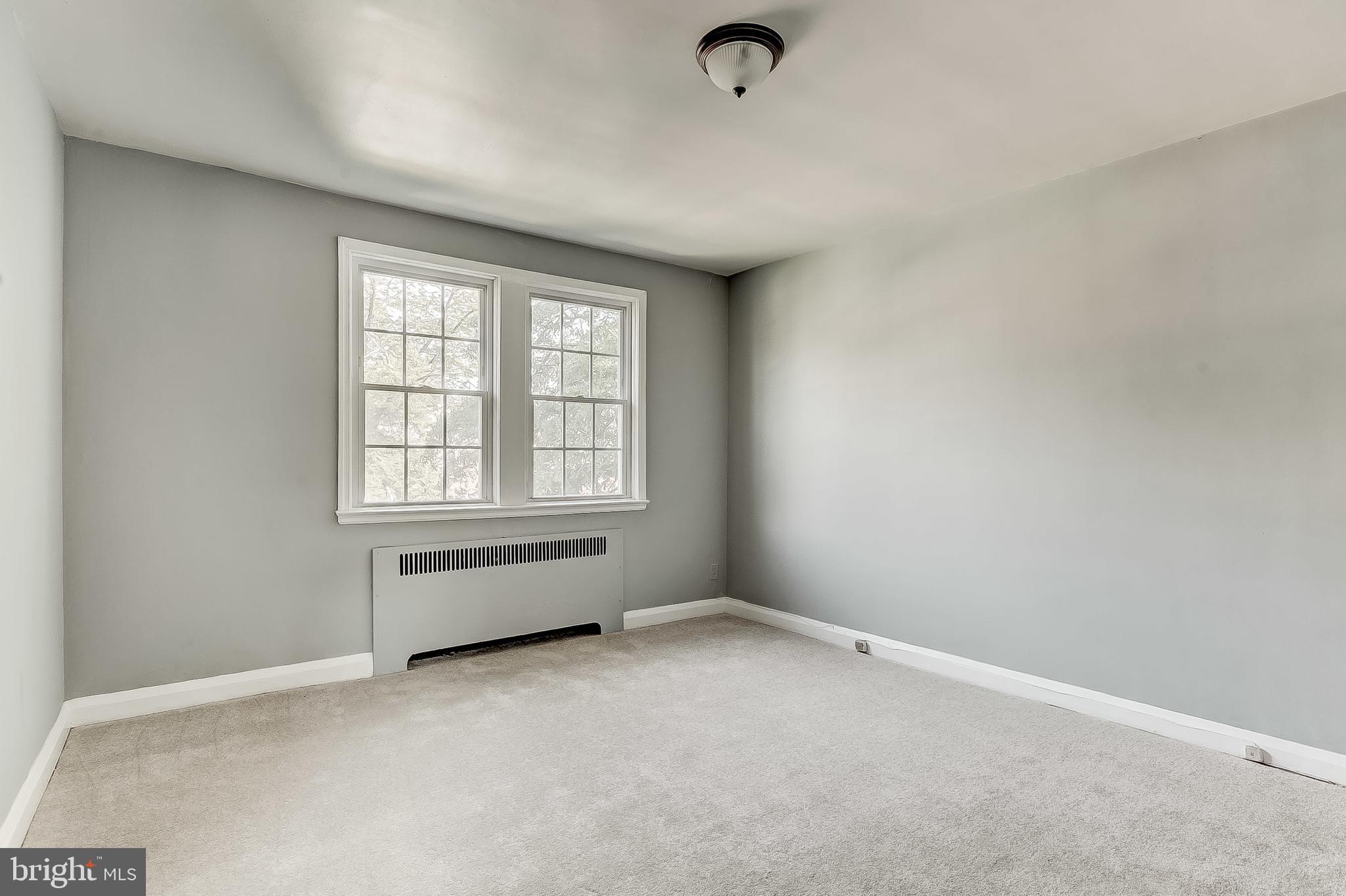 1655 Shadyside Road Baltimore, MD 21218 - Photo 13 of 30 Bed1