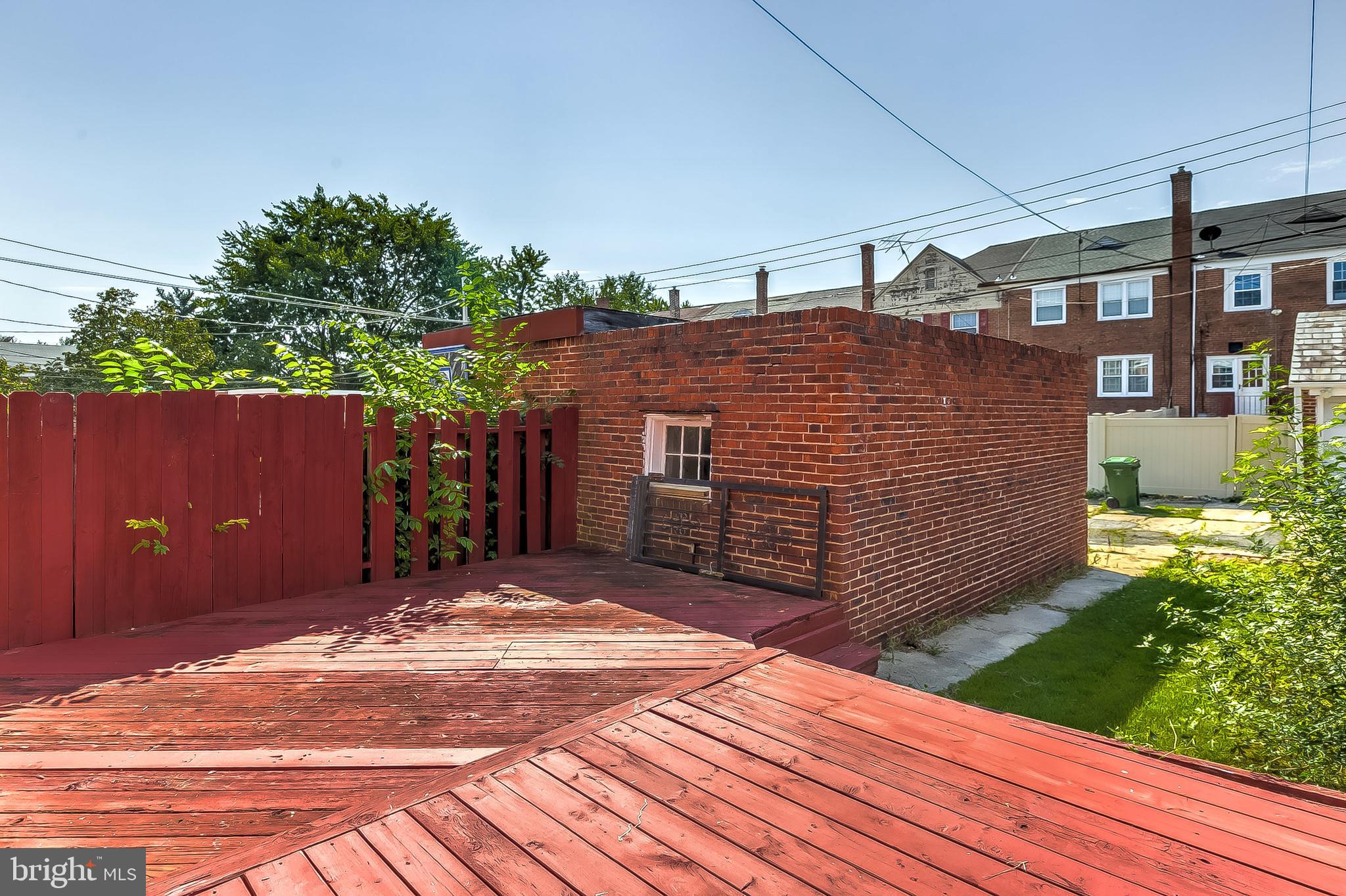 1655 Shadyside Road Baltimore, MD 21218 - Photo 27 of 30 Deck