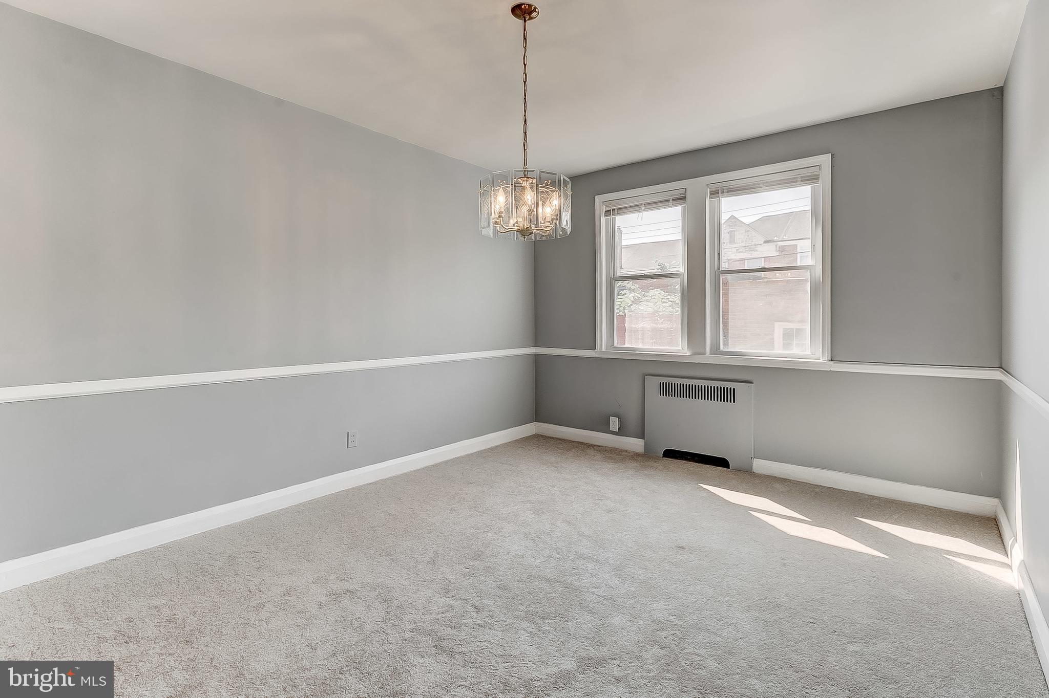 1655 Shadyside Road Baltimore, MD 21218 - Photo 7 of 30 Dining room