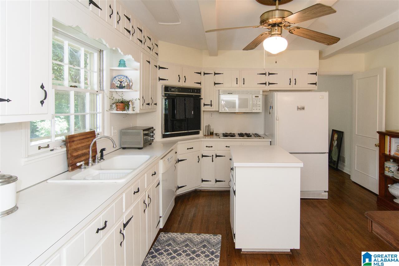 3620 Westbury Road Birmingham, AL 35223 - Photo 9 of 27